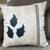 Trio Leaf