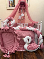 Rosy Swan Dreamland Crib Set
