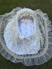 Baby Bassinet with Iron Stand