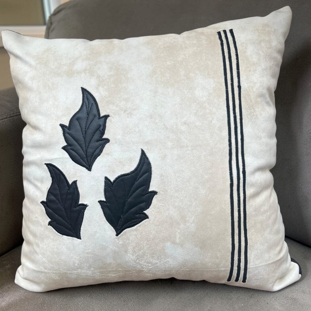 Trio Leaf